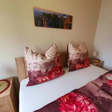 Reichenbrand Mit Stellplatz * Chemnitz