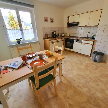 Reichenbrand Mit Stellplatz Apartmán